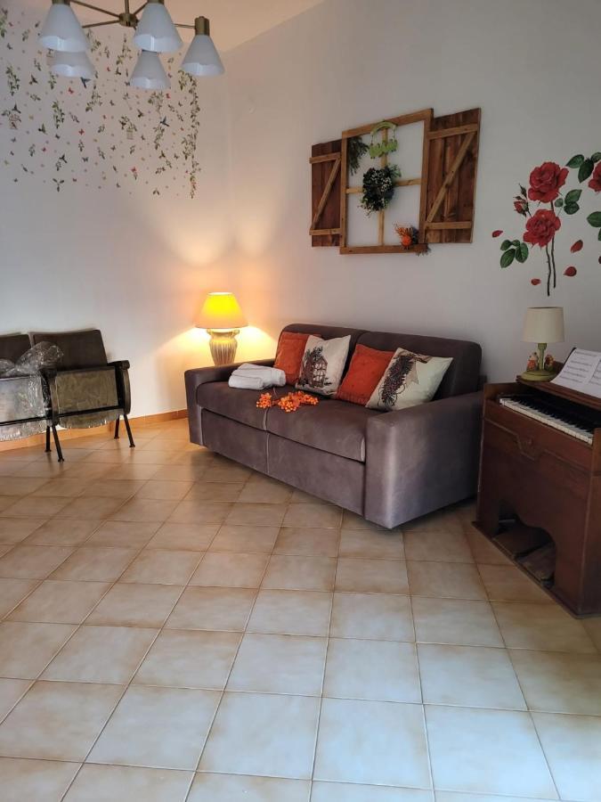 La Maison De Rose ตูรี ภายนอก รูปภาพ